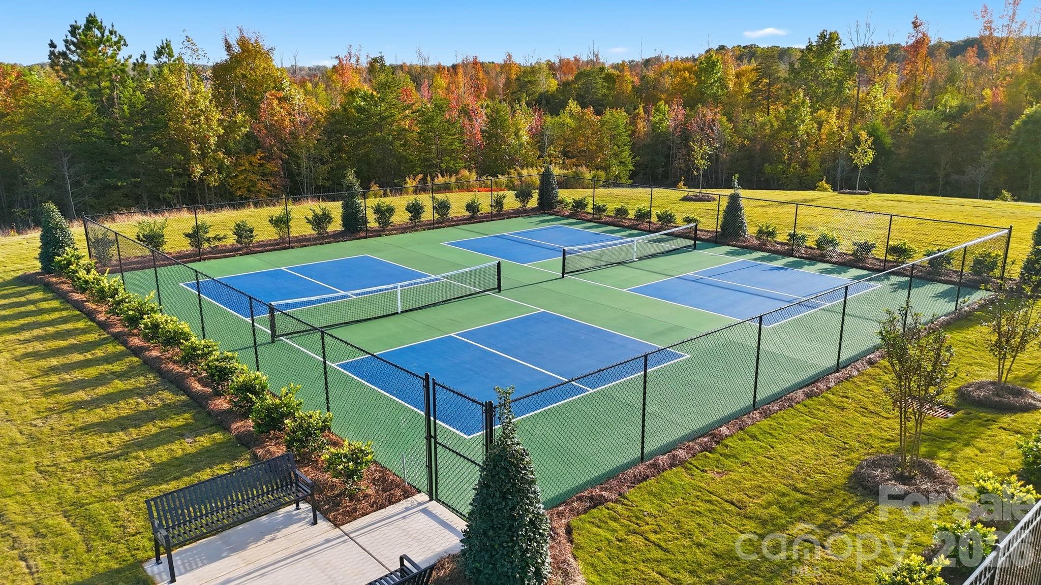 The Retreat at Laurelbrook - Residential