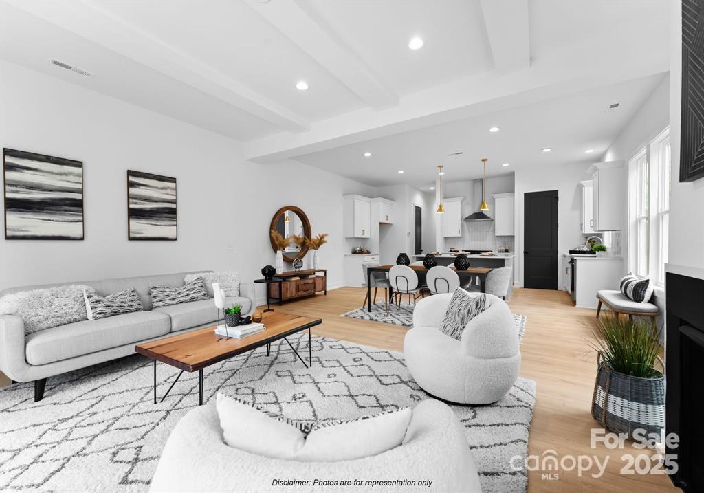 2025 Mandarin Boulevard