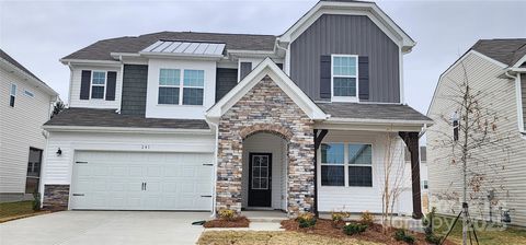 241 kennerly center Drive Mooresville NC 28115