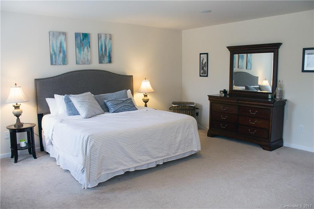 Waterford on the Rocky River - Residential