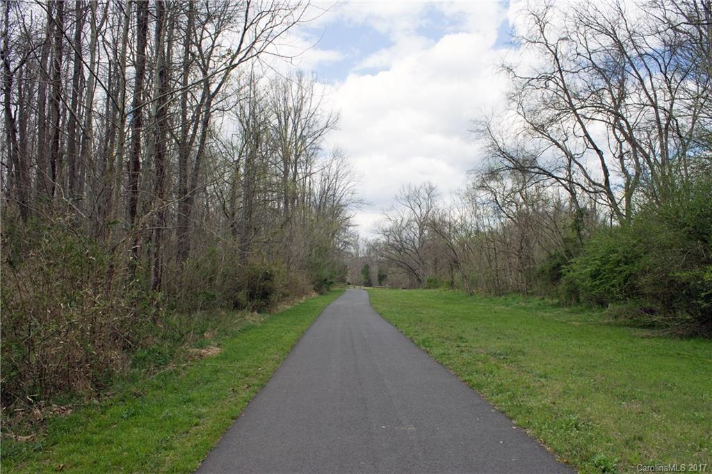 Waterford on the Rocky River - Residential