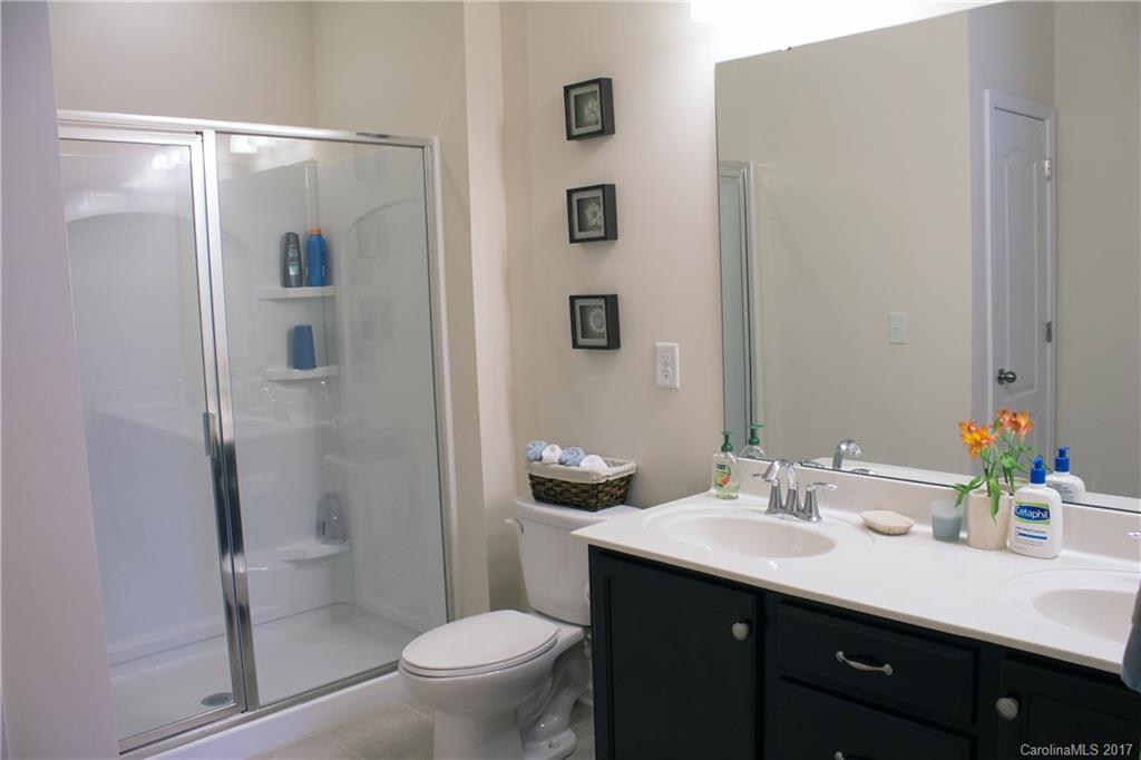 Waterford on the Rocky River - Residential