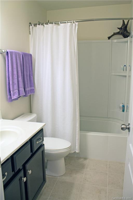 Waterford on the Rocky River - Residential