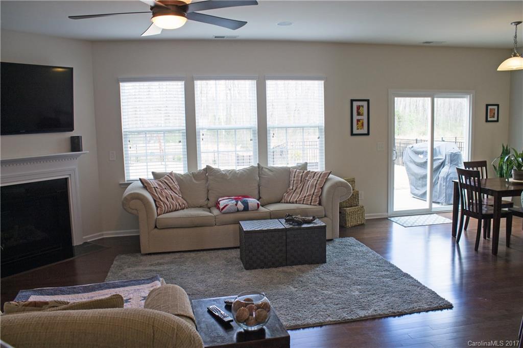 Waterford on the Rocky River - Residential