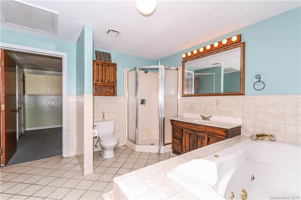 Royal Oaks - Residential