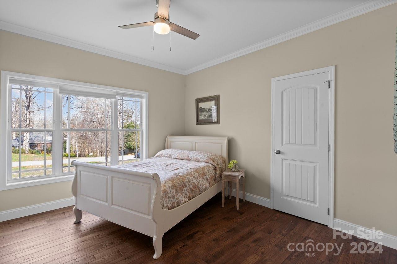 Lakeshore Estates - Residential