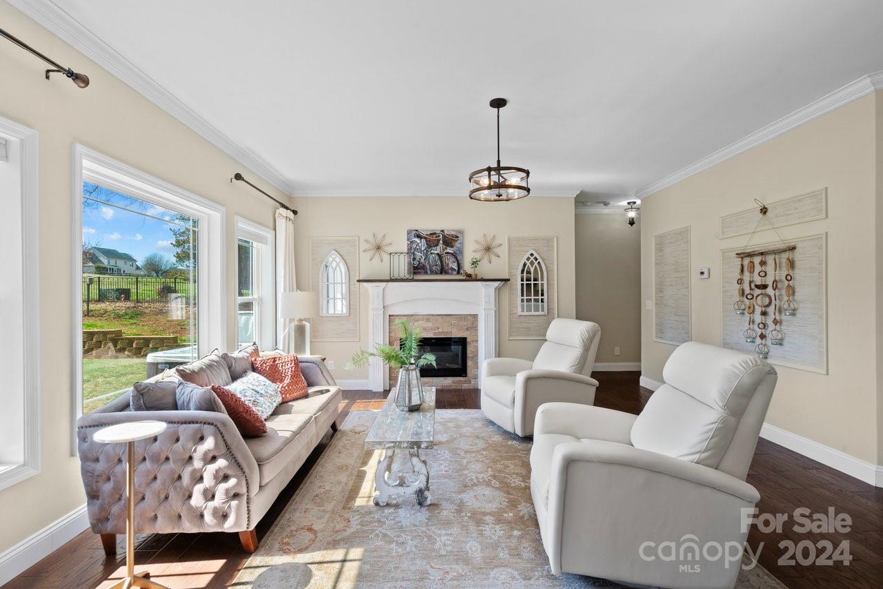 Lakeshore Estates - Residential