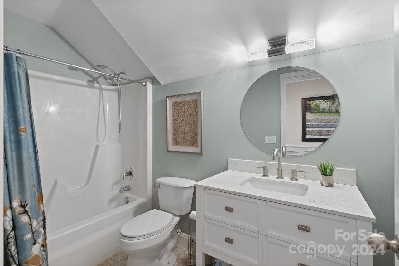 Lakeshore Estates - Residential