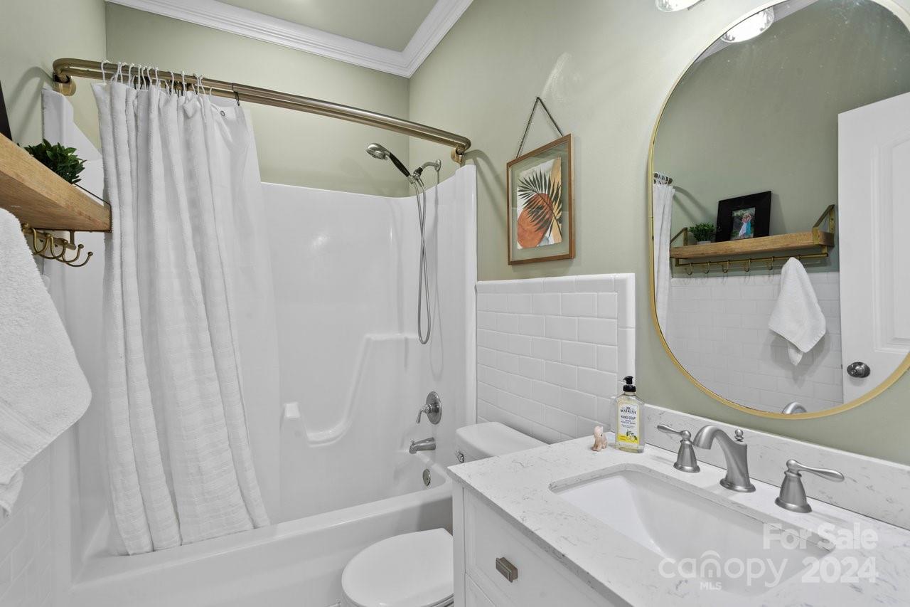 Lakeshore Estates - Residential