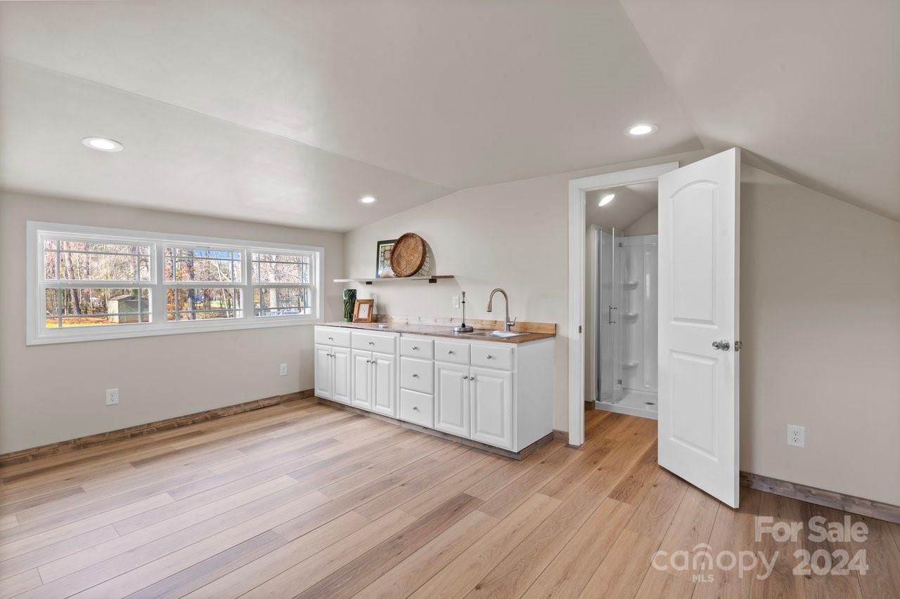 Lakeshore Estates - Residential