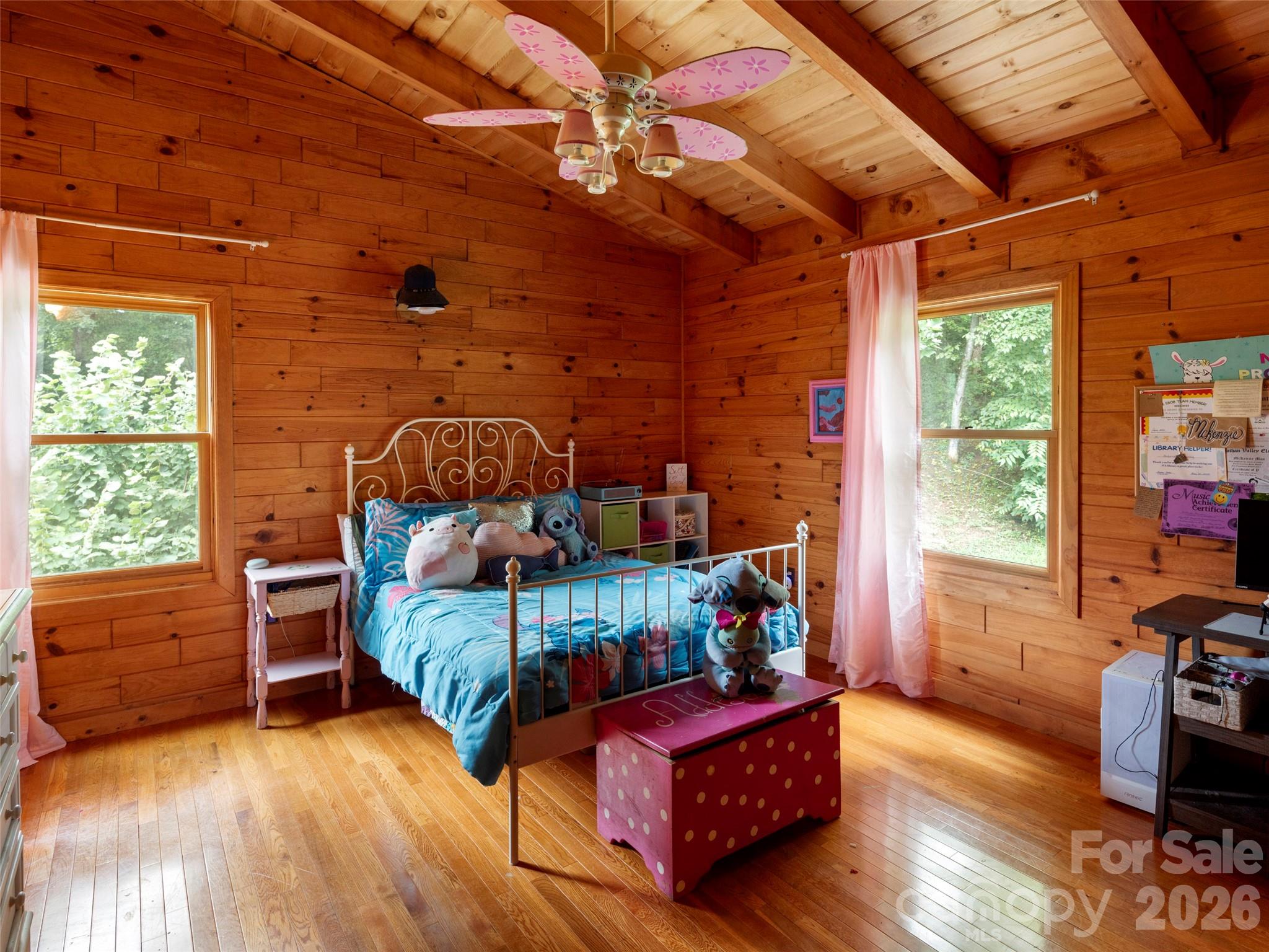 Cobblers Knob - Residential