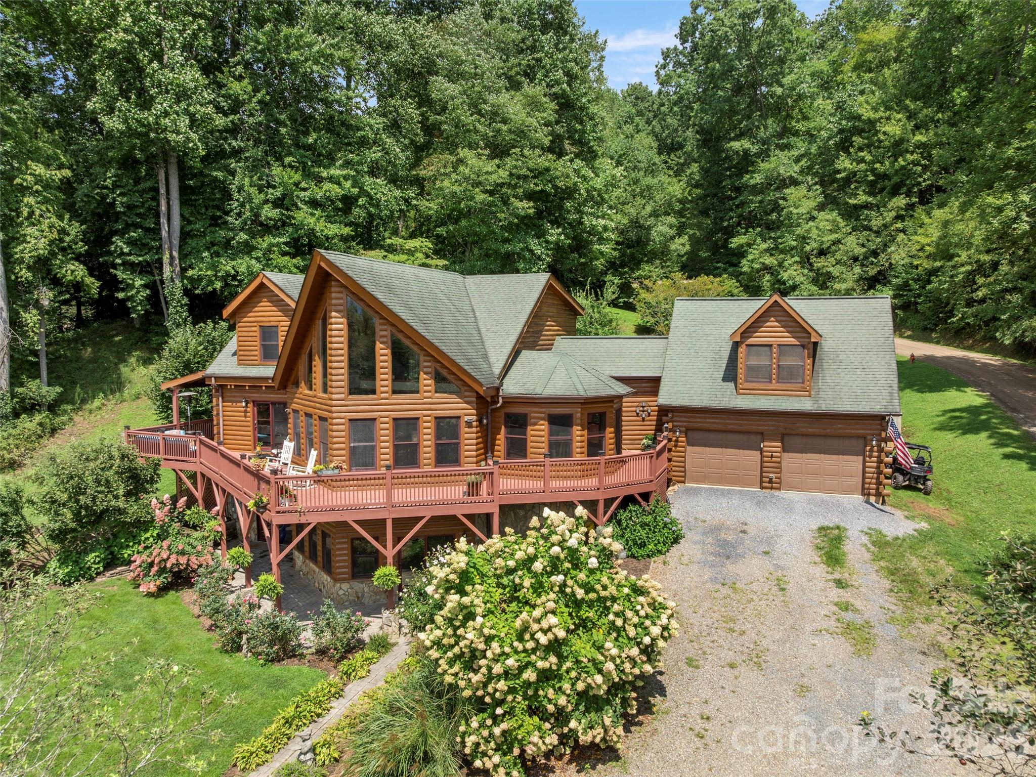 Cobblers Knob - Residential