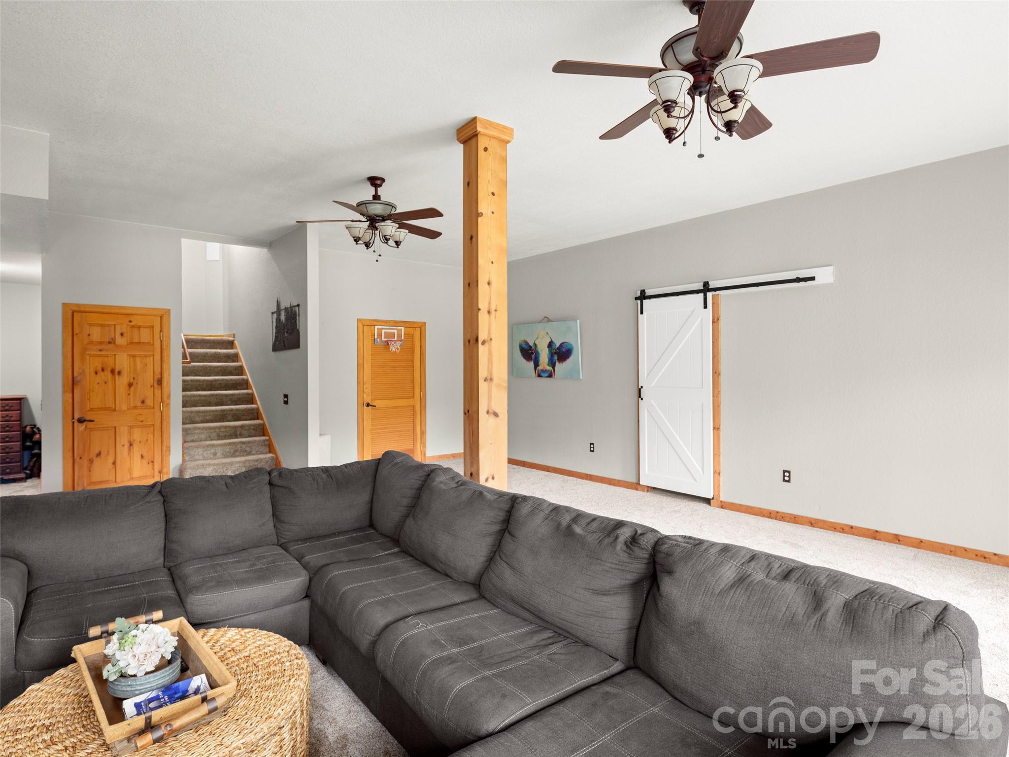 Cobblers Knob - Residential