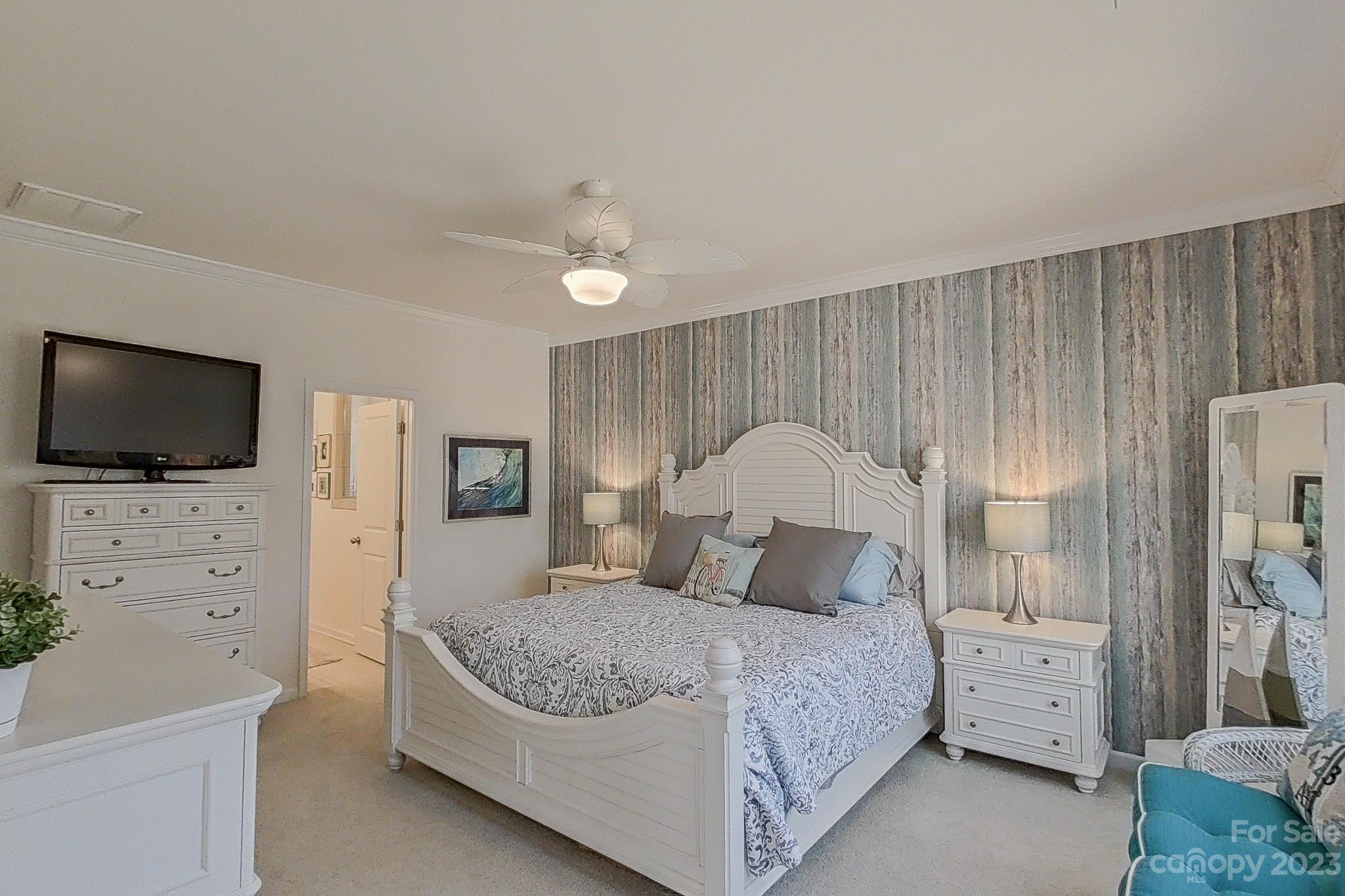 The Conservancy at McLean - Residential