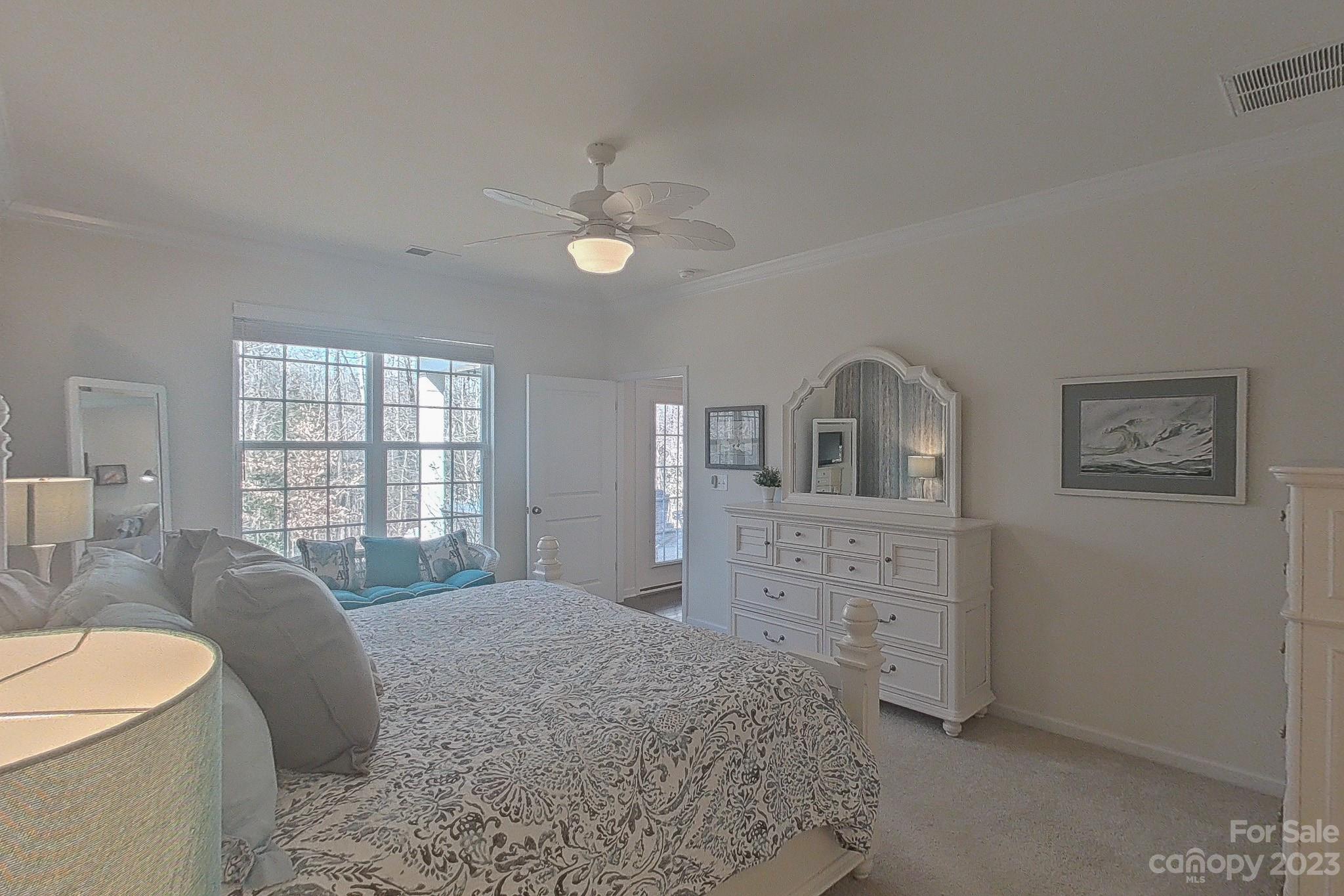 The Conservancy at McLean - Residential