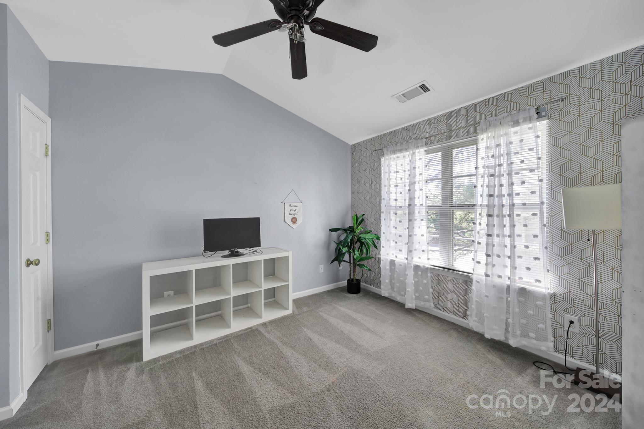 Lexington Commons - Residential