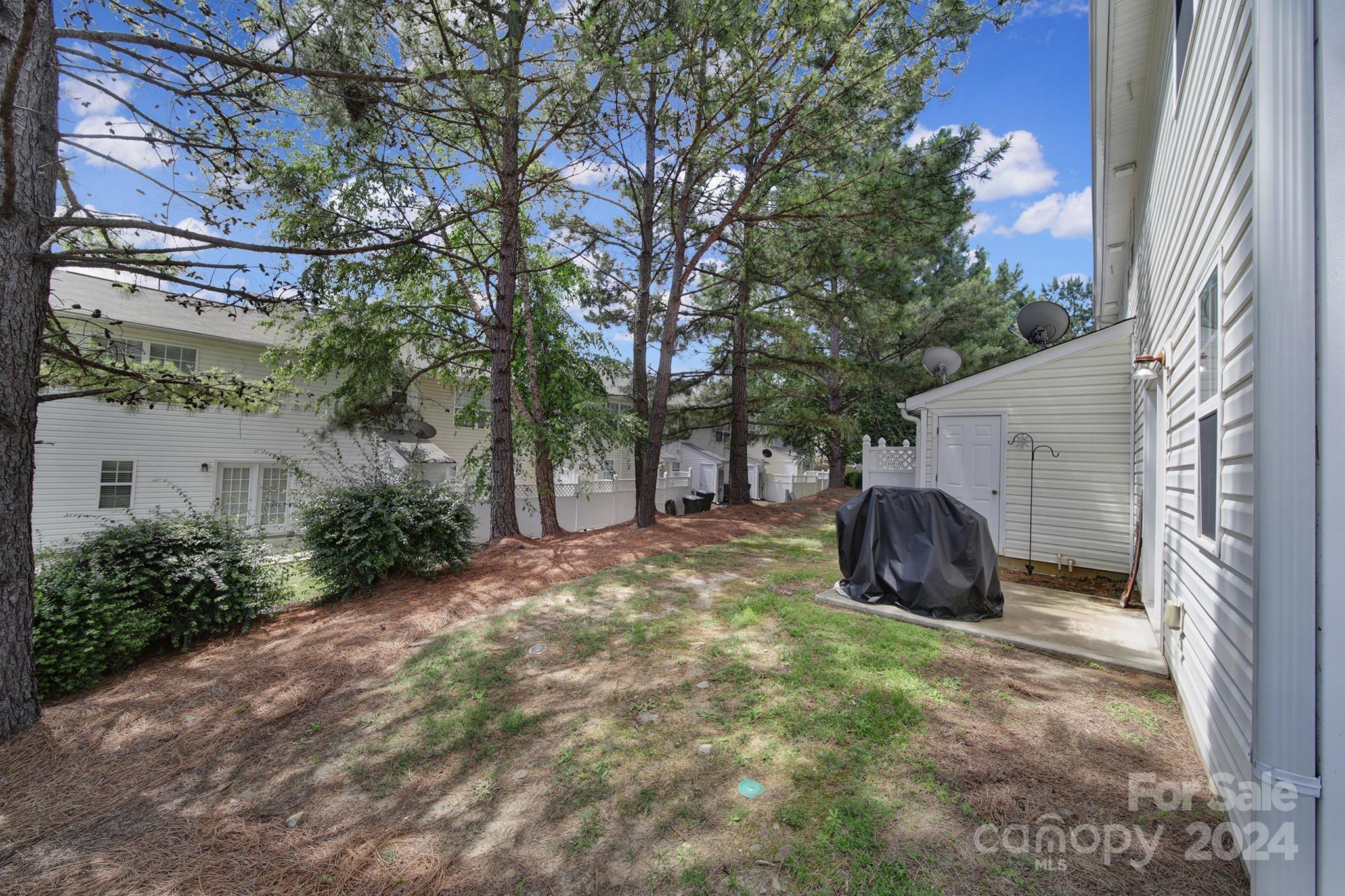 Lexington Commons - Residential