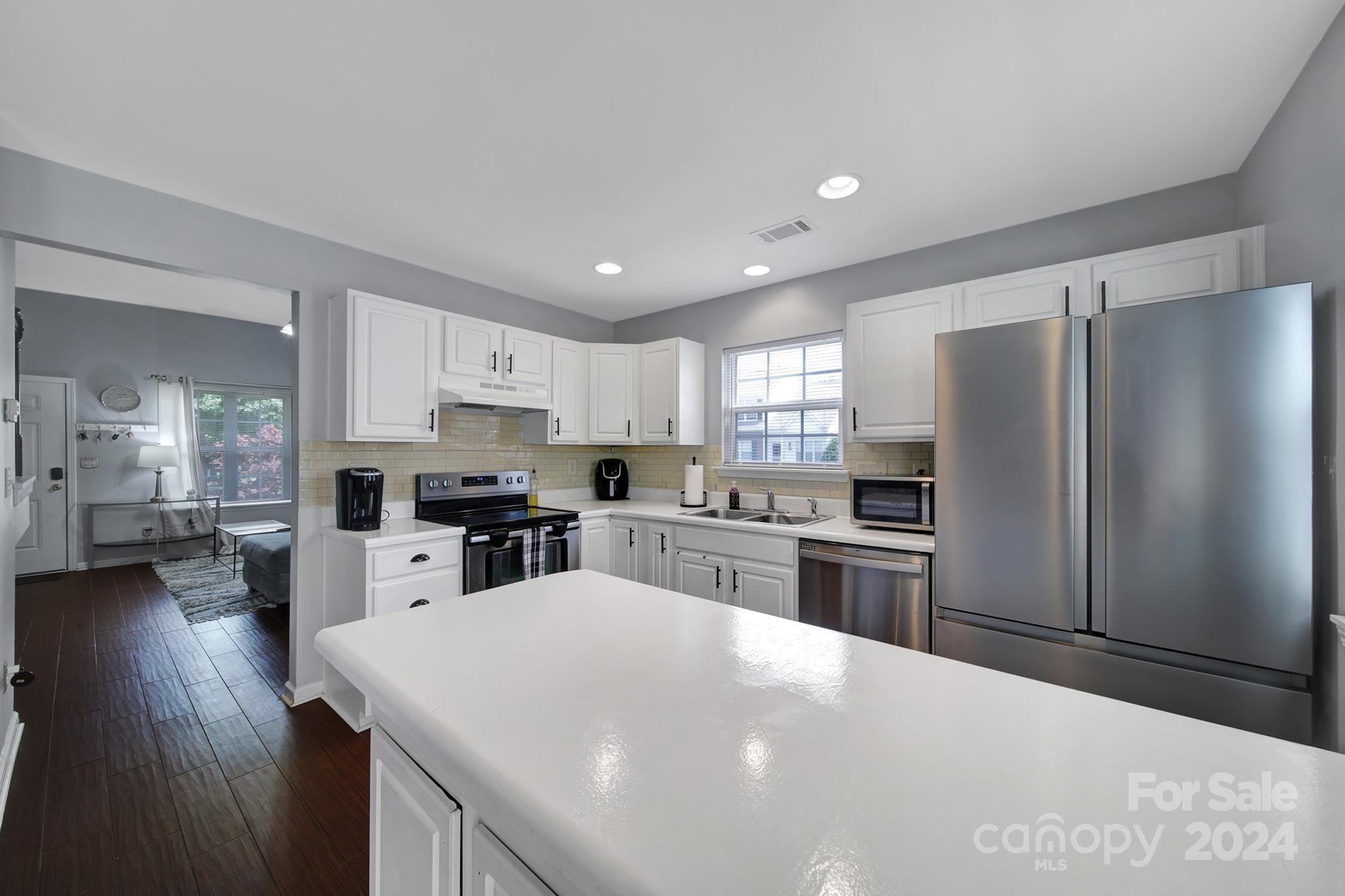 Lexington Commons - Residential