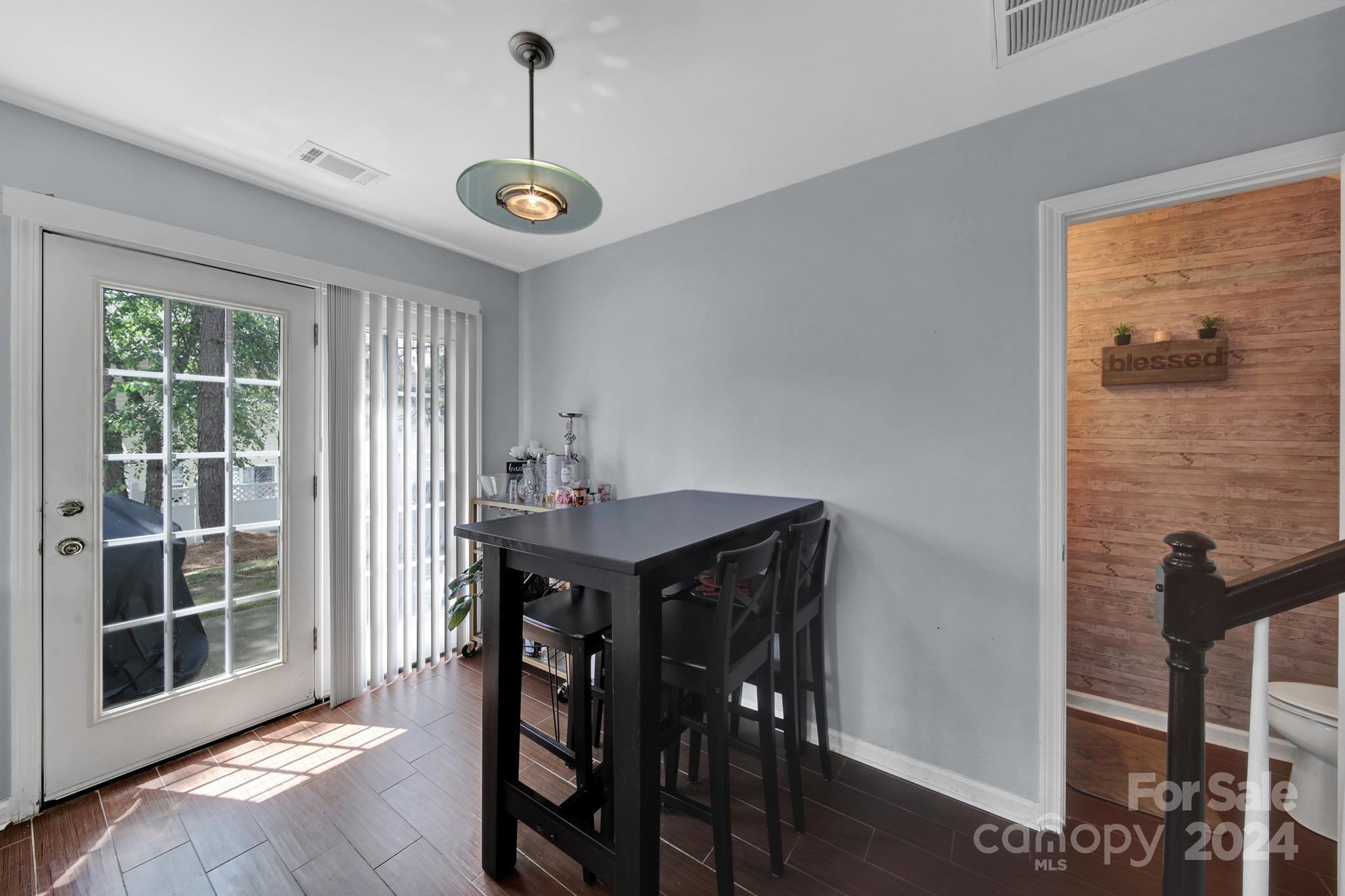 Lexington Commons - Residential