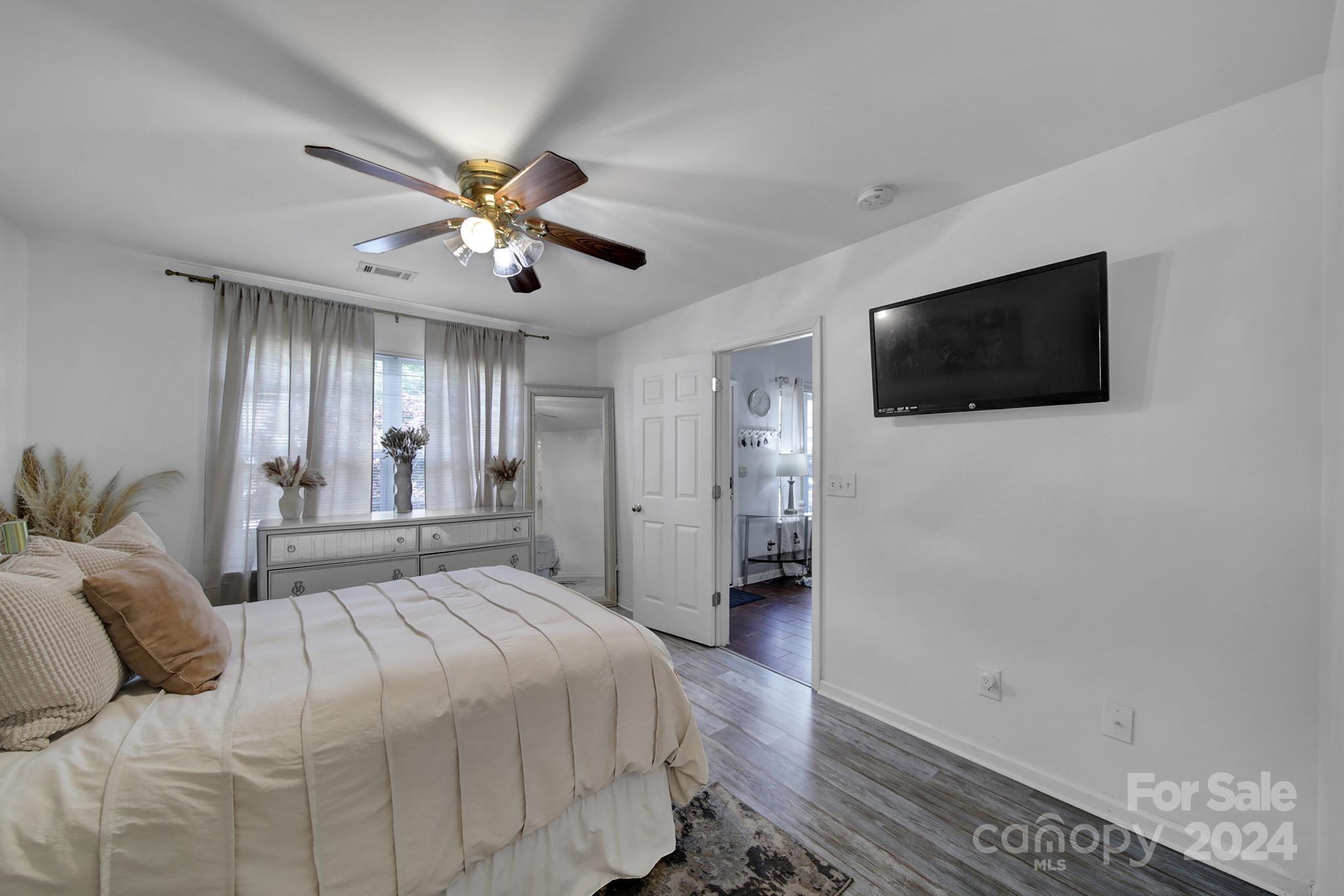 Lexington Commons - Residential