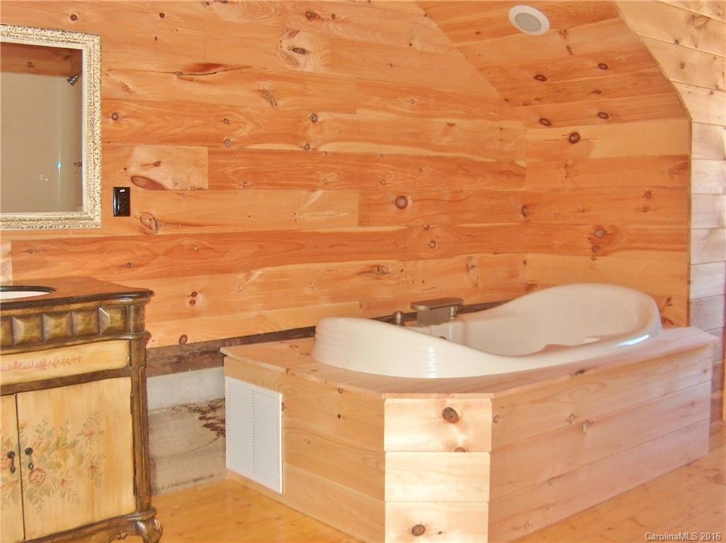 KYLE EDWARDS - Residential