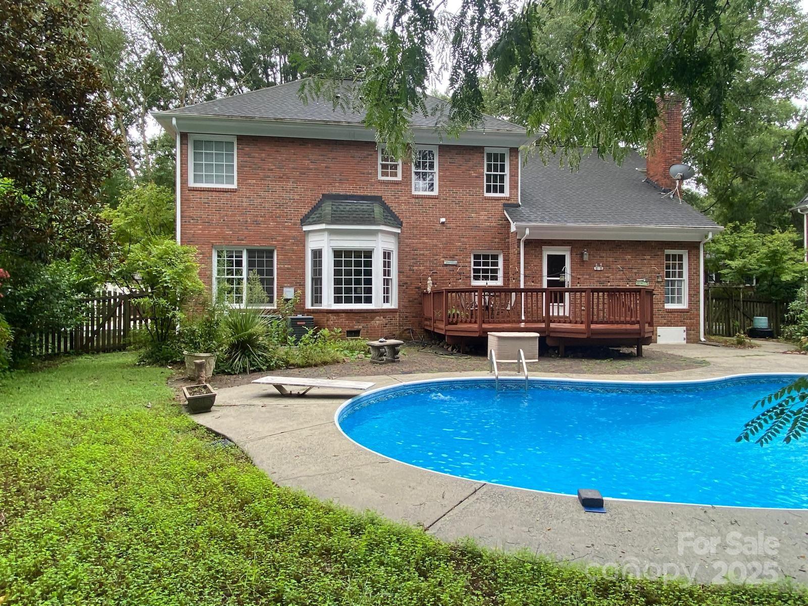 6709 Fairhope Court
