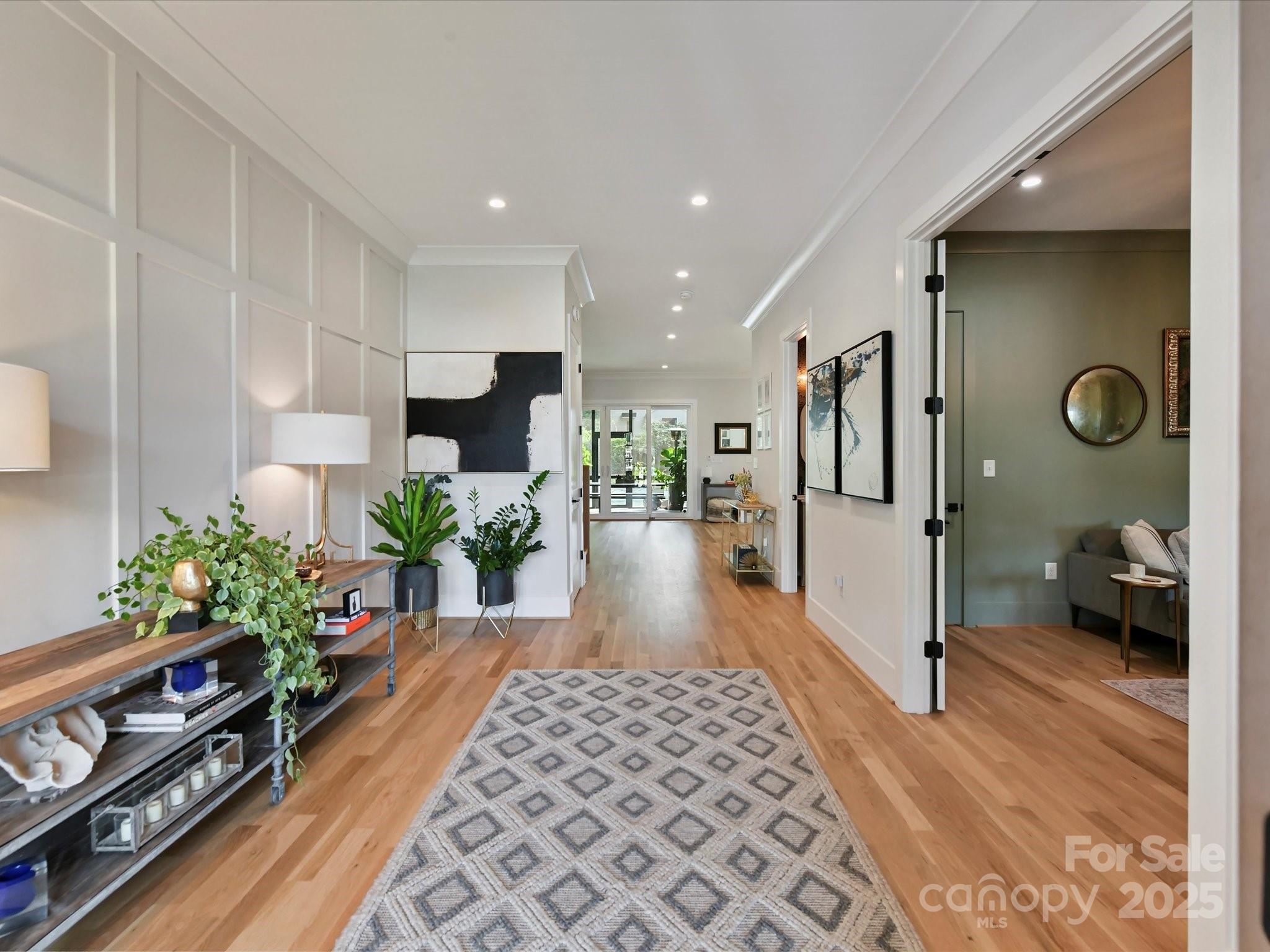 615 Melbourne Court