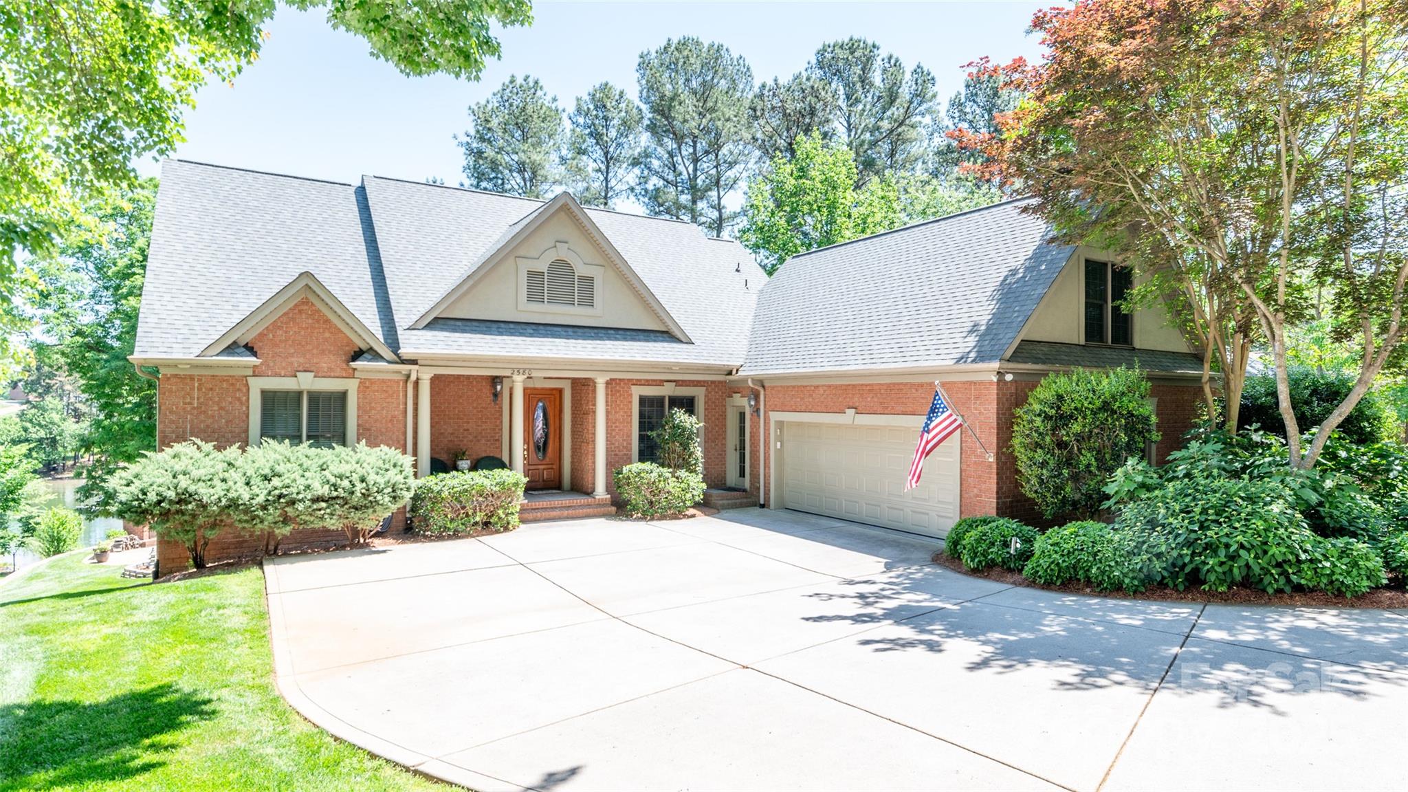 Lakepointe North - Residential