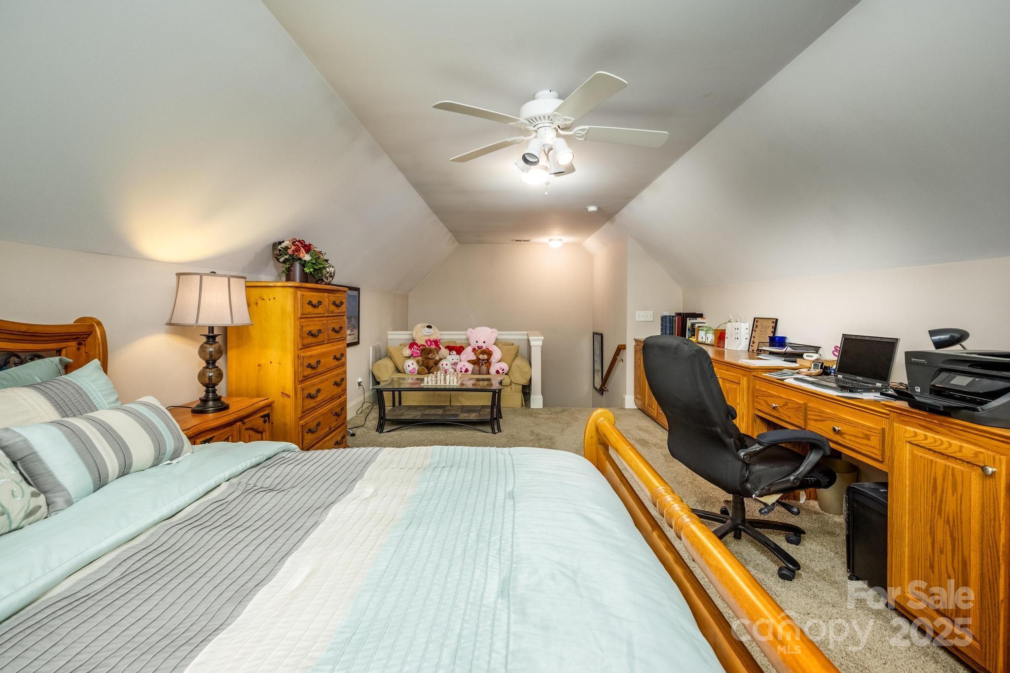 Lakepointe North - Residential