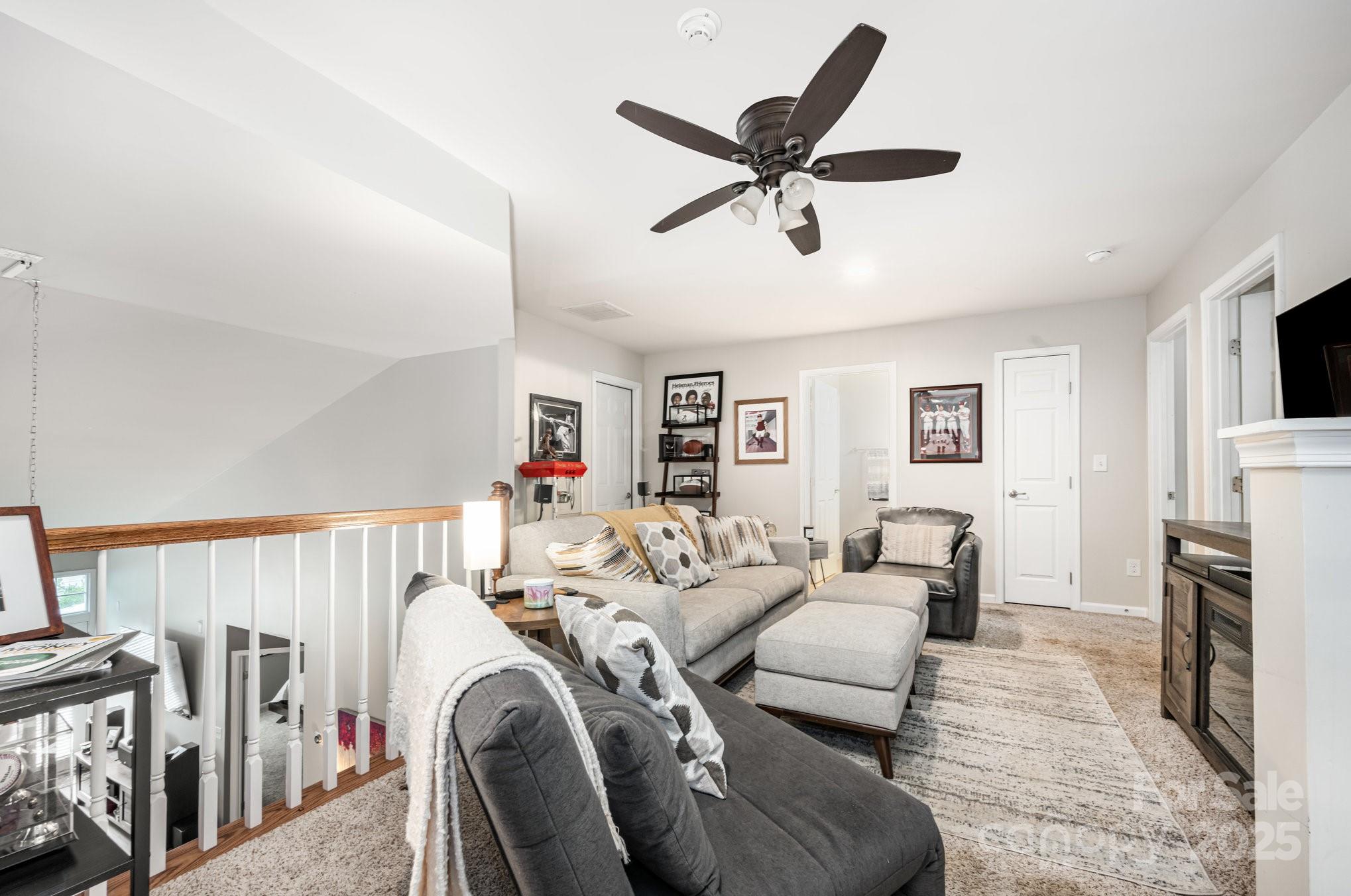 Lake Shore - Residential