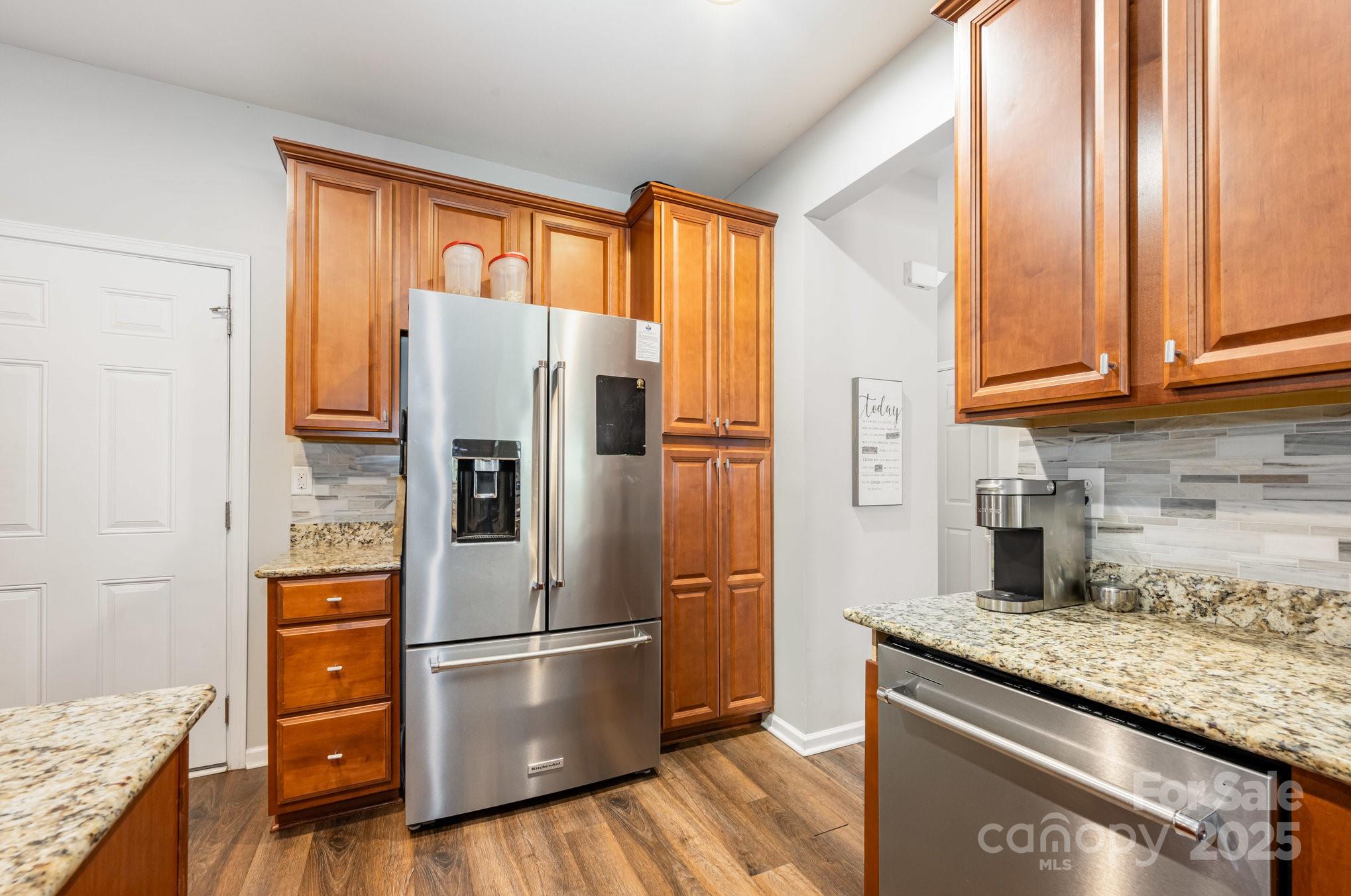 Lake Shore - Residential