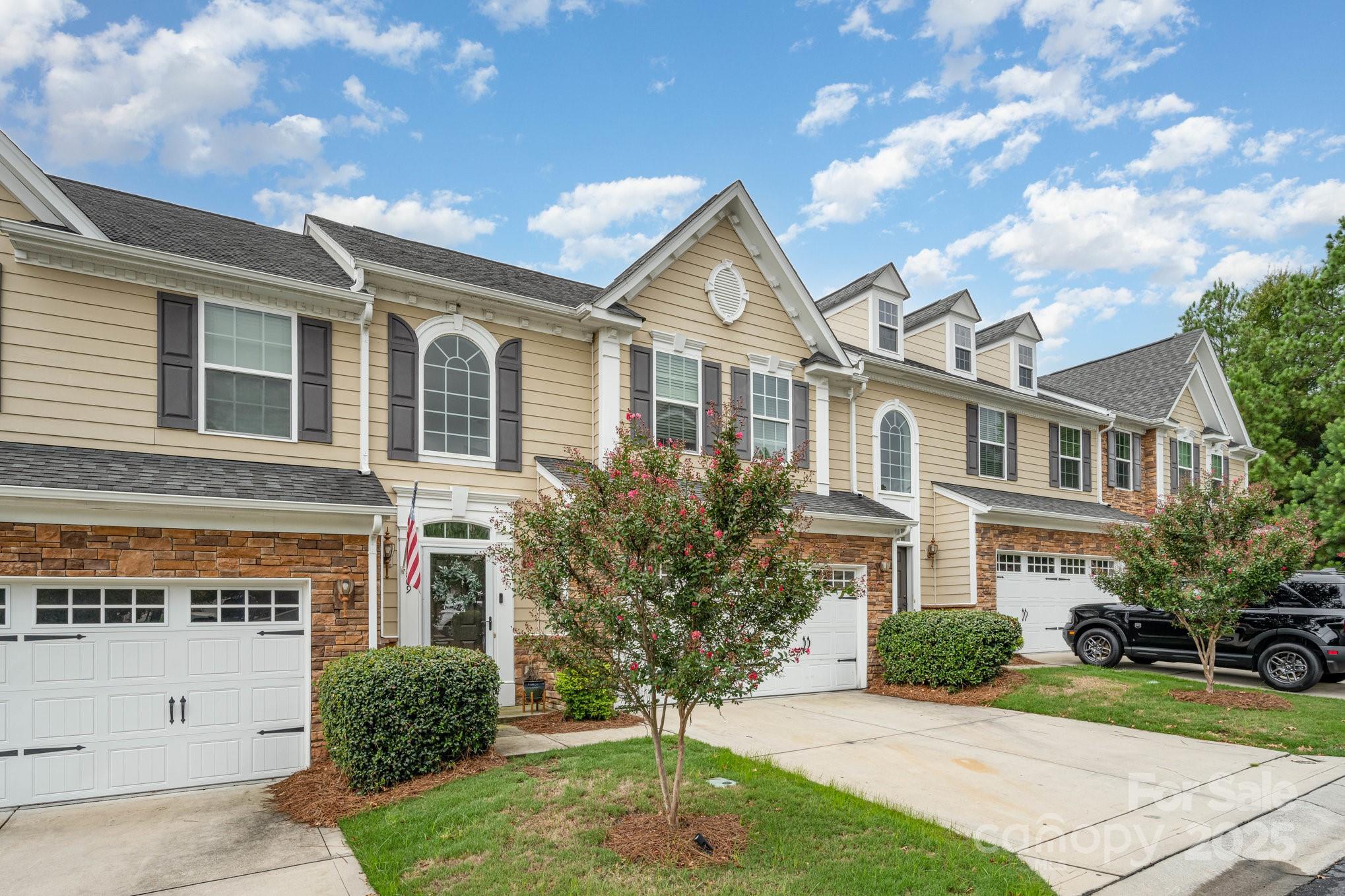 Lake Shore - Residential