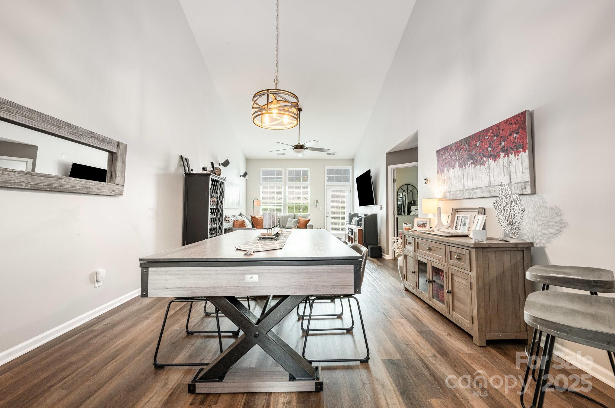 Lake Shore - Residential