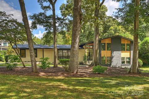 823 Wingrave Drive Charlotte NC 28270