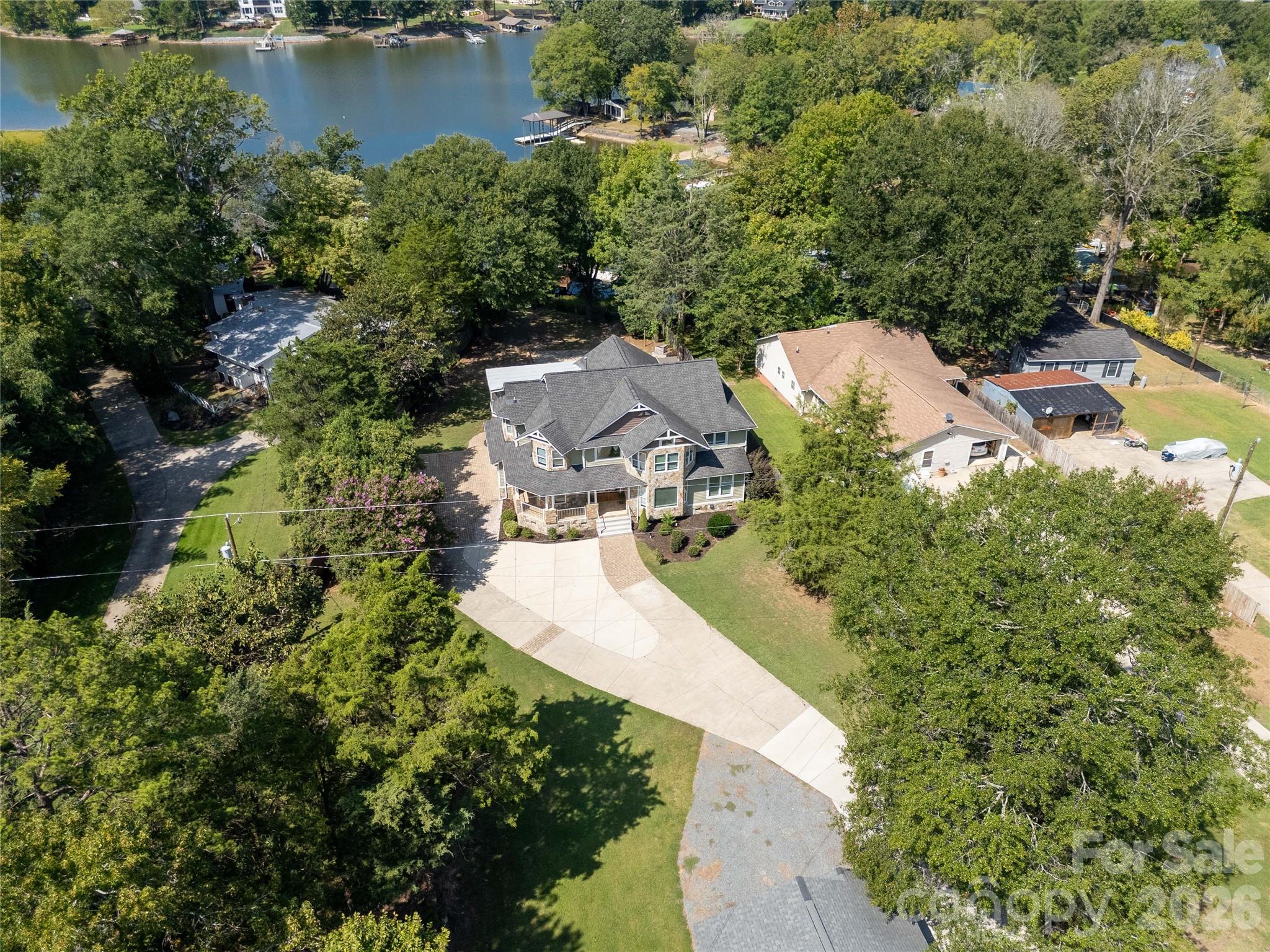 5555 Riverfront Road