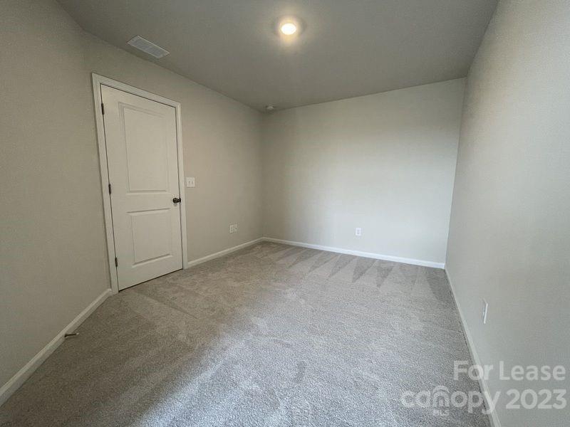 Chateau - Residential Lease