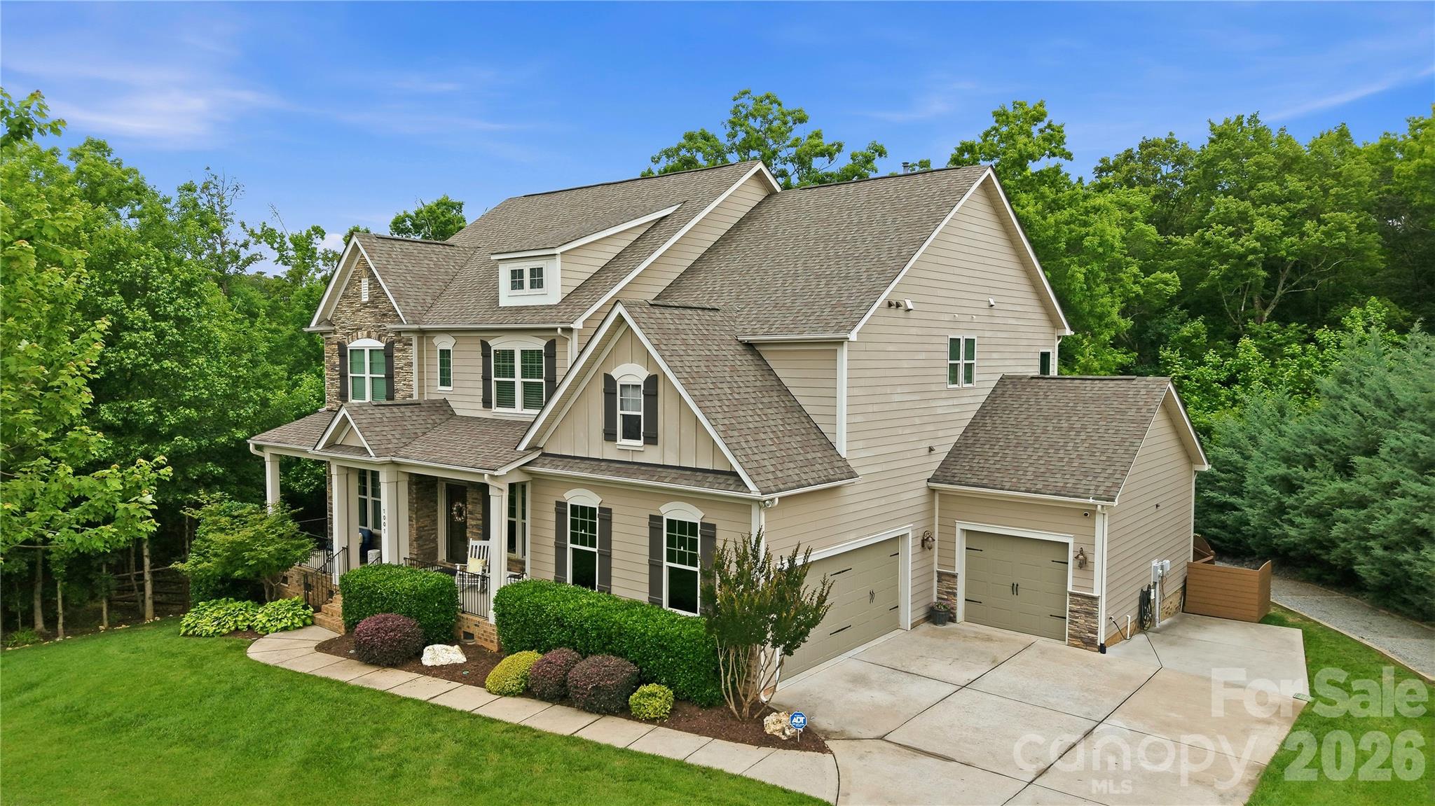1001 Greenwich Park Drive