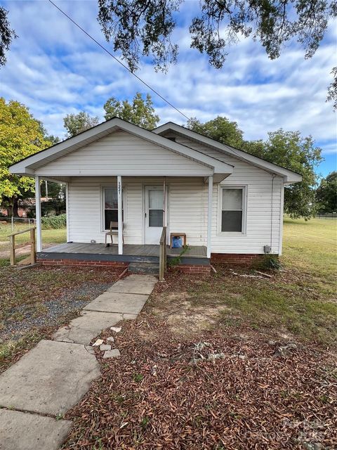 Photo of 1220 Wood Street, Albemarle, NC 28001 (MLS # 4311639)