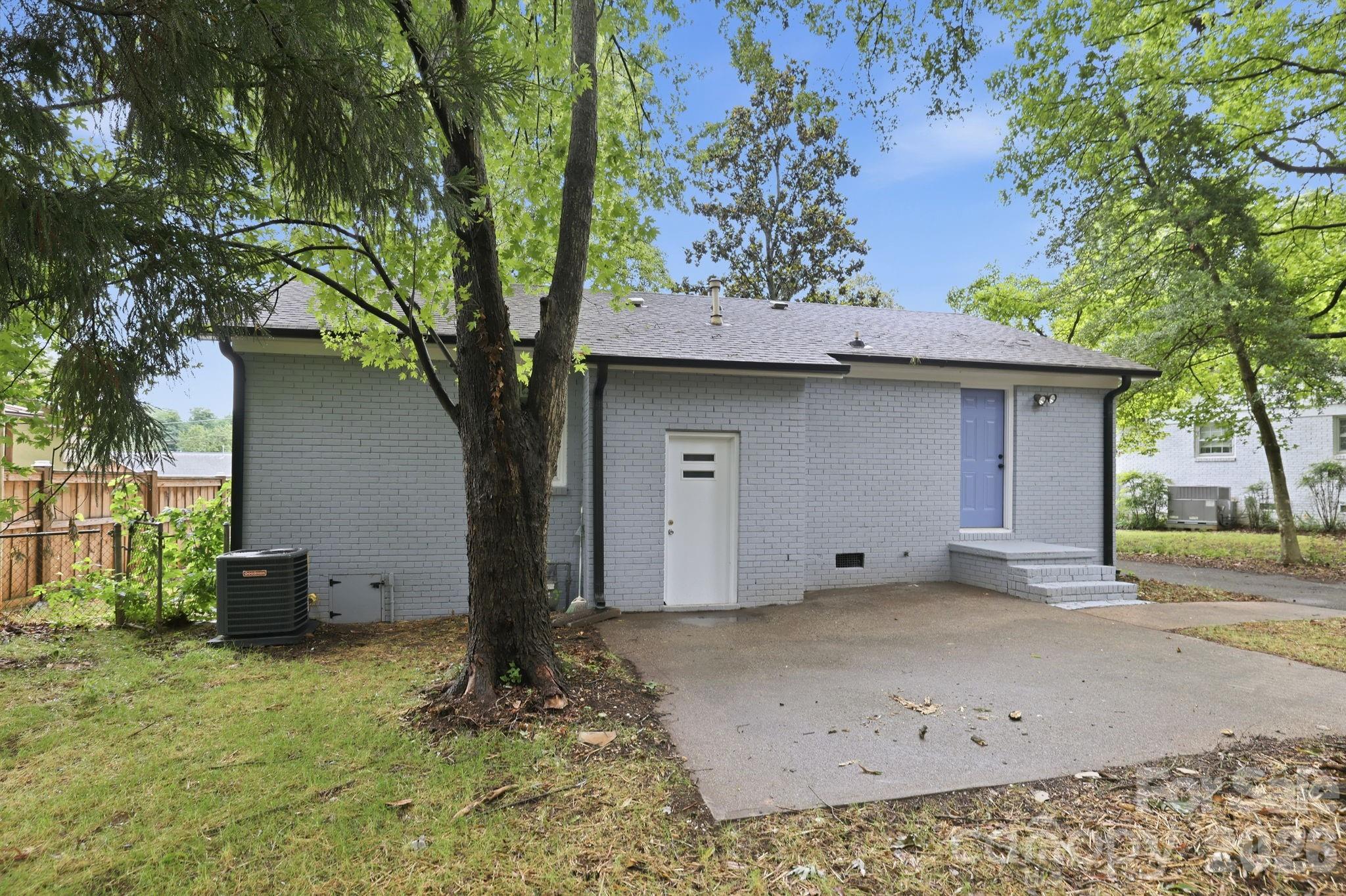 835 Ranch Road