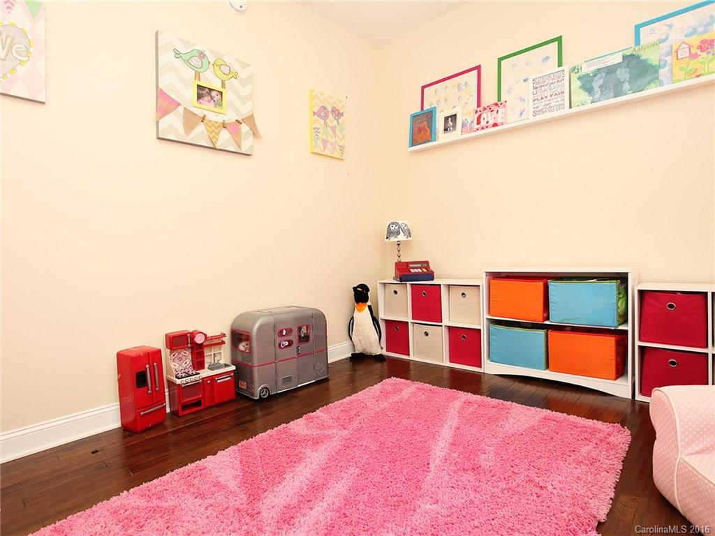 Sunset Point - Residential