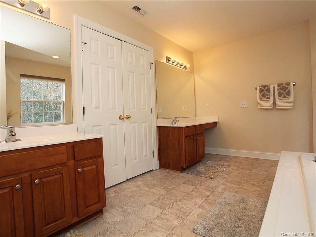 Sunset Point - Residential