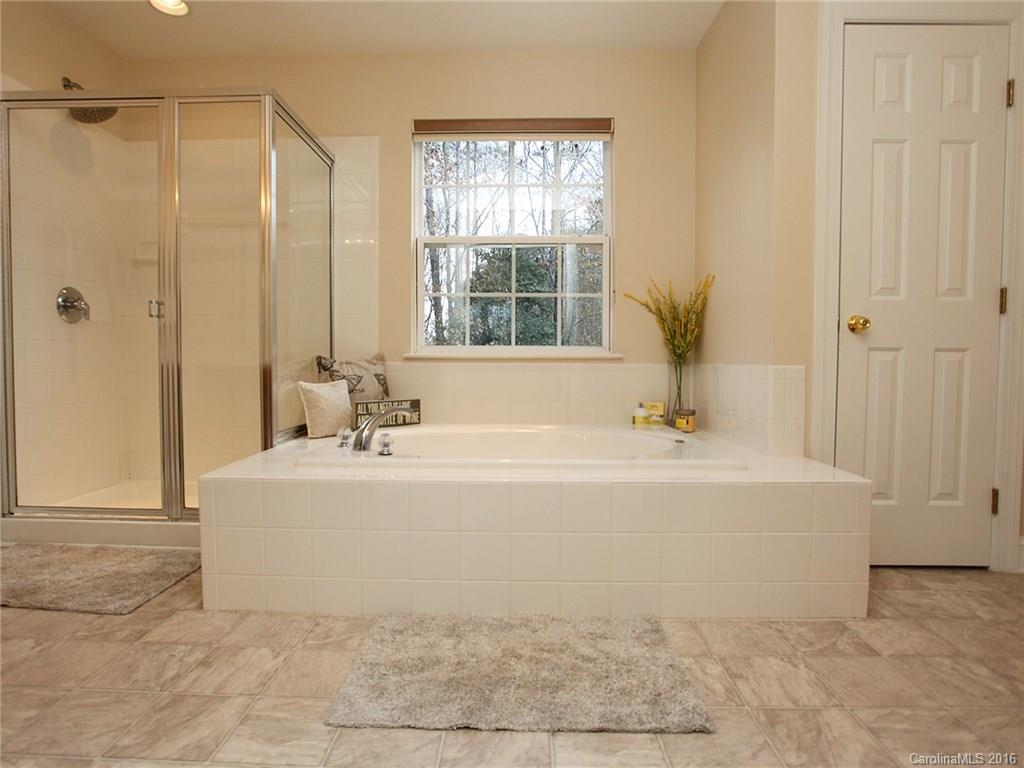 Sunset Point - Residential