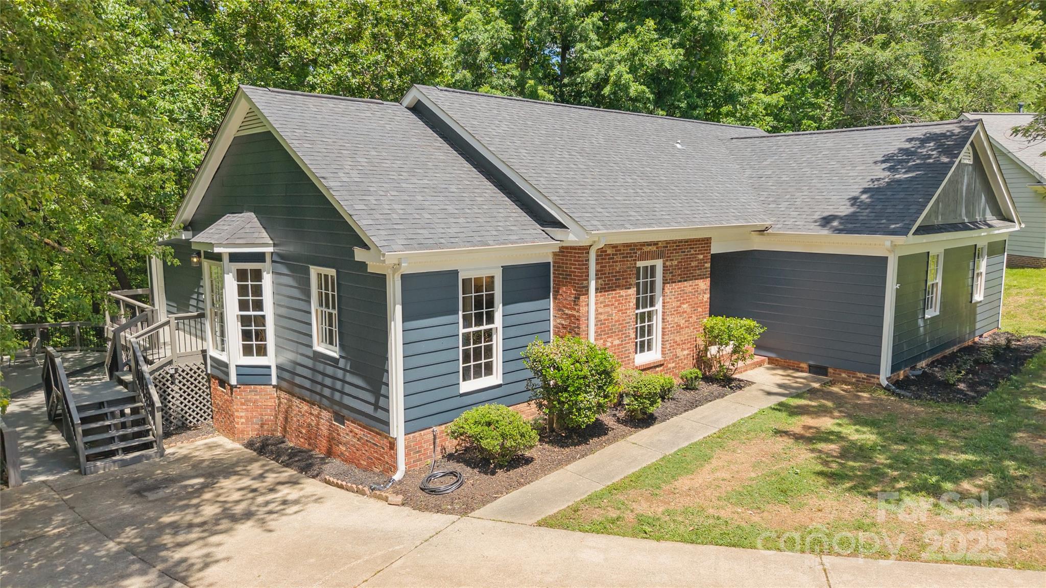 2848 Briar Ridge Drive