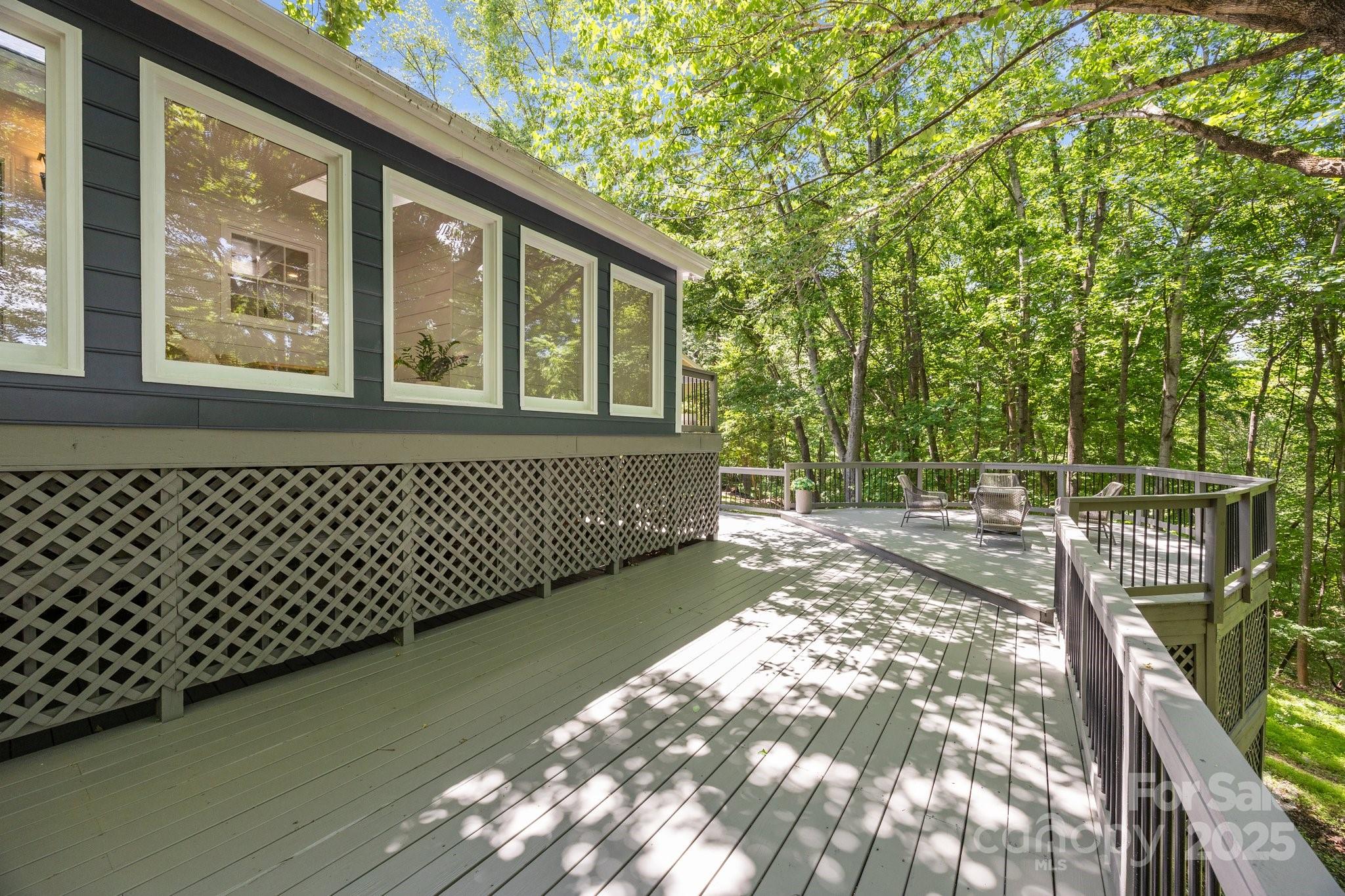 2848 Briar Ridge Drive