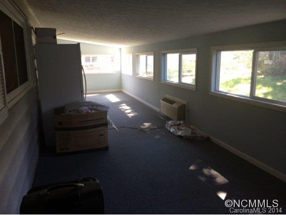 Royal Oaks - Residential