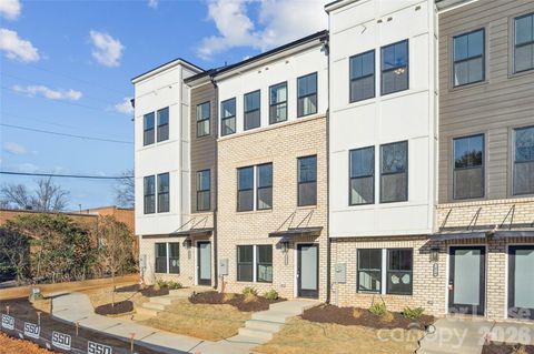 Photo of 5007 Grayton Alley, Charlotte, NC 28217 (MLS # 4371103)