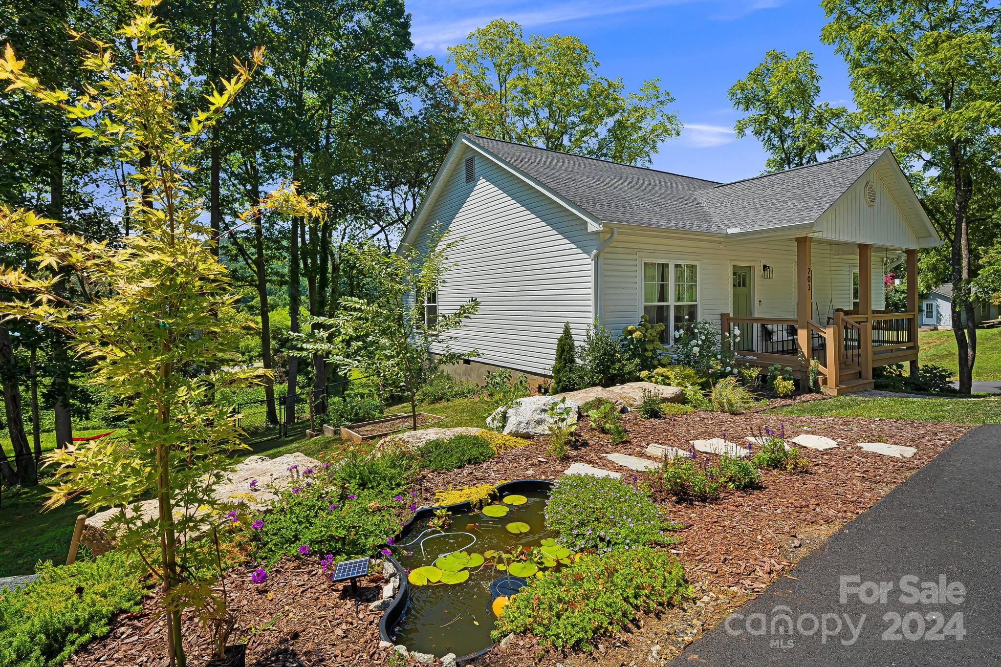 Majestic Oaks of Fairview - Residential