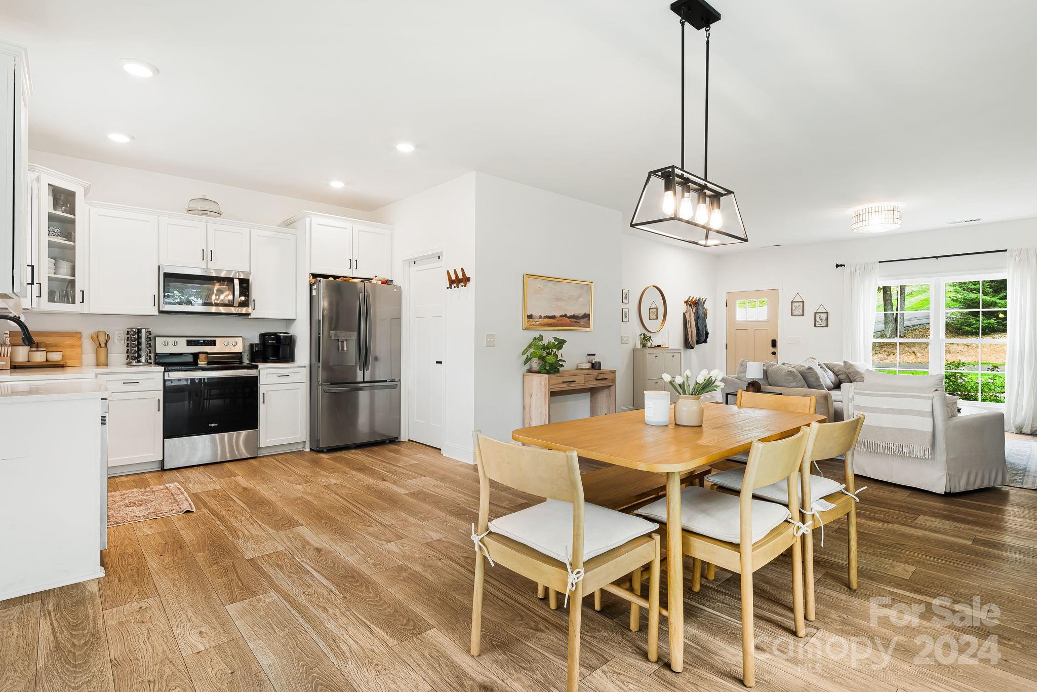 Majestic Oaks of Fairview - Residential