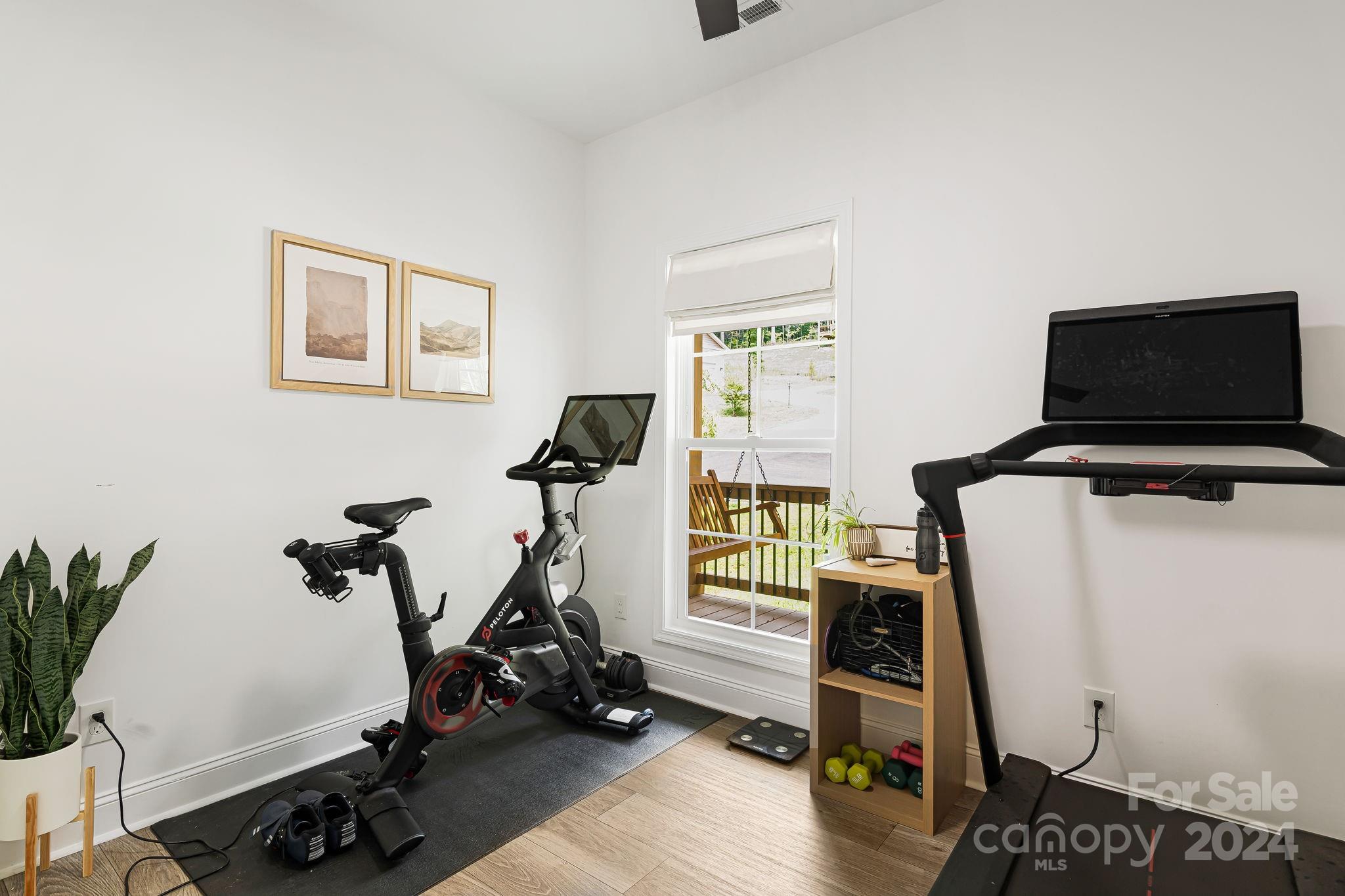 Majestic Oaks of Fairview - Residential