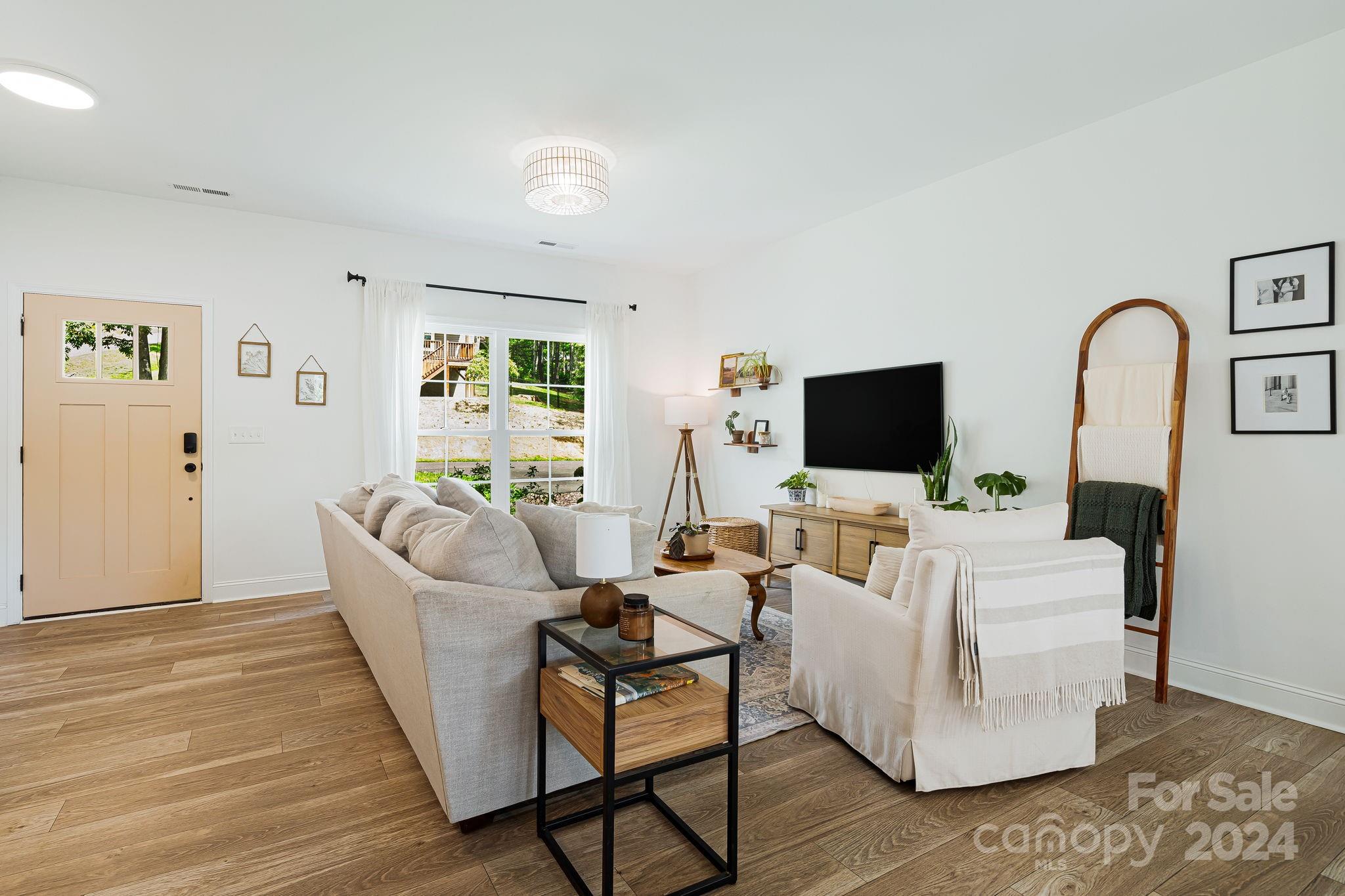 Majestic Oaks of Fairview - Residential